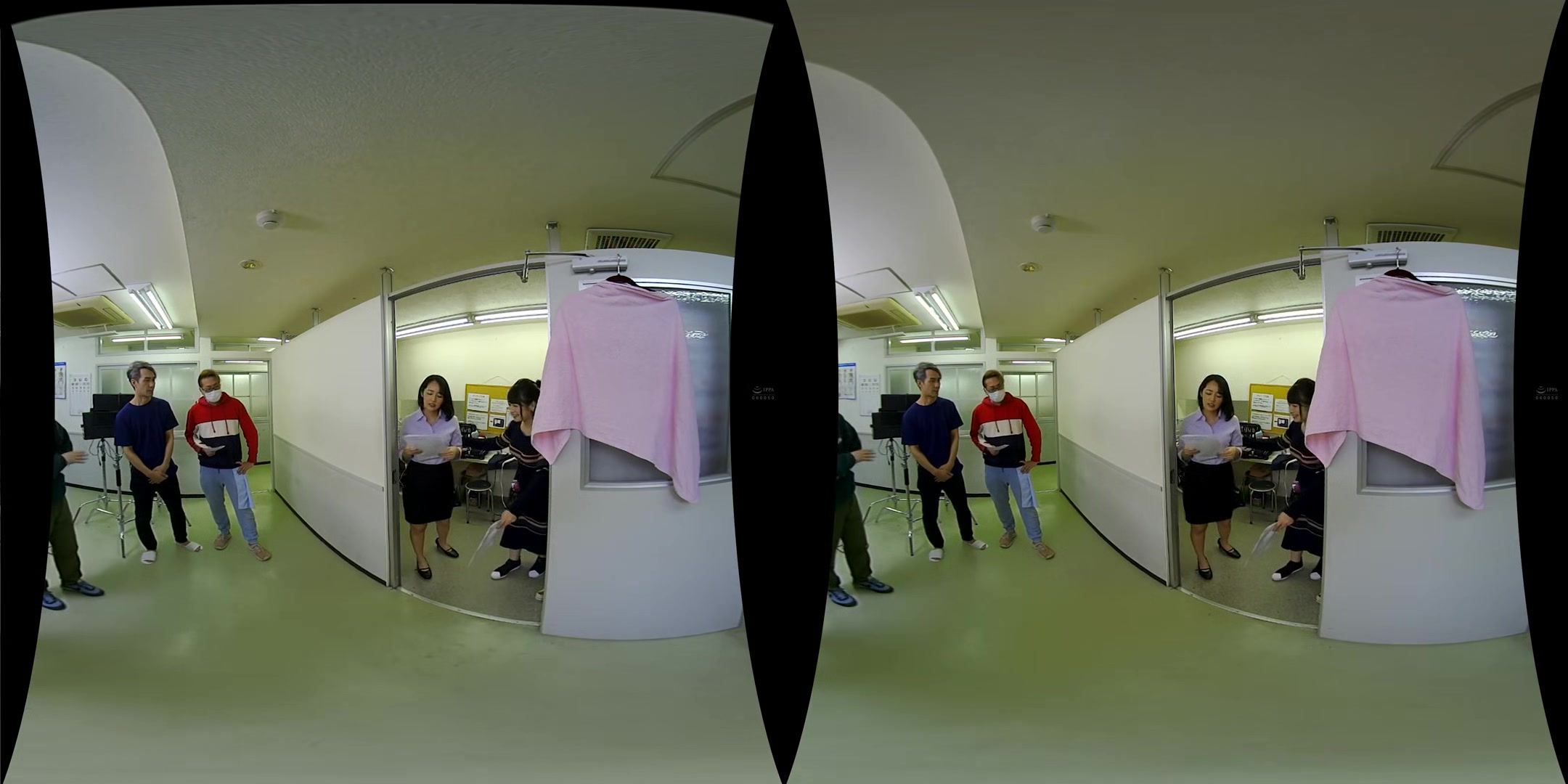 You're the New Guy! Tempted by the Actress While Doing her Makeup - Japanese VR Blowjob and Sex