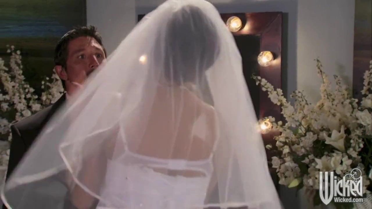Mad Love Scene 1