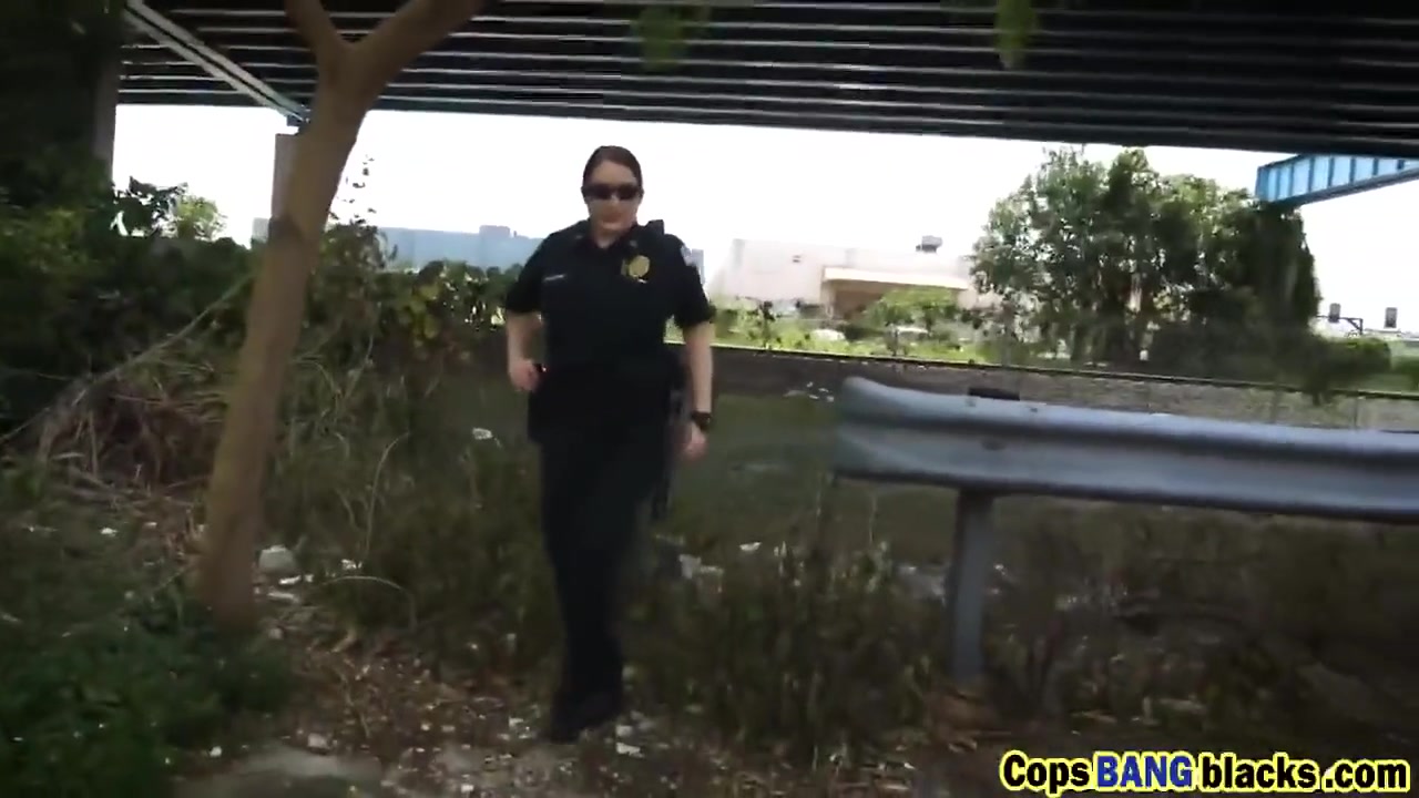 Dont Ever Dare To Be Suspicious Around These Kinky Cops