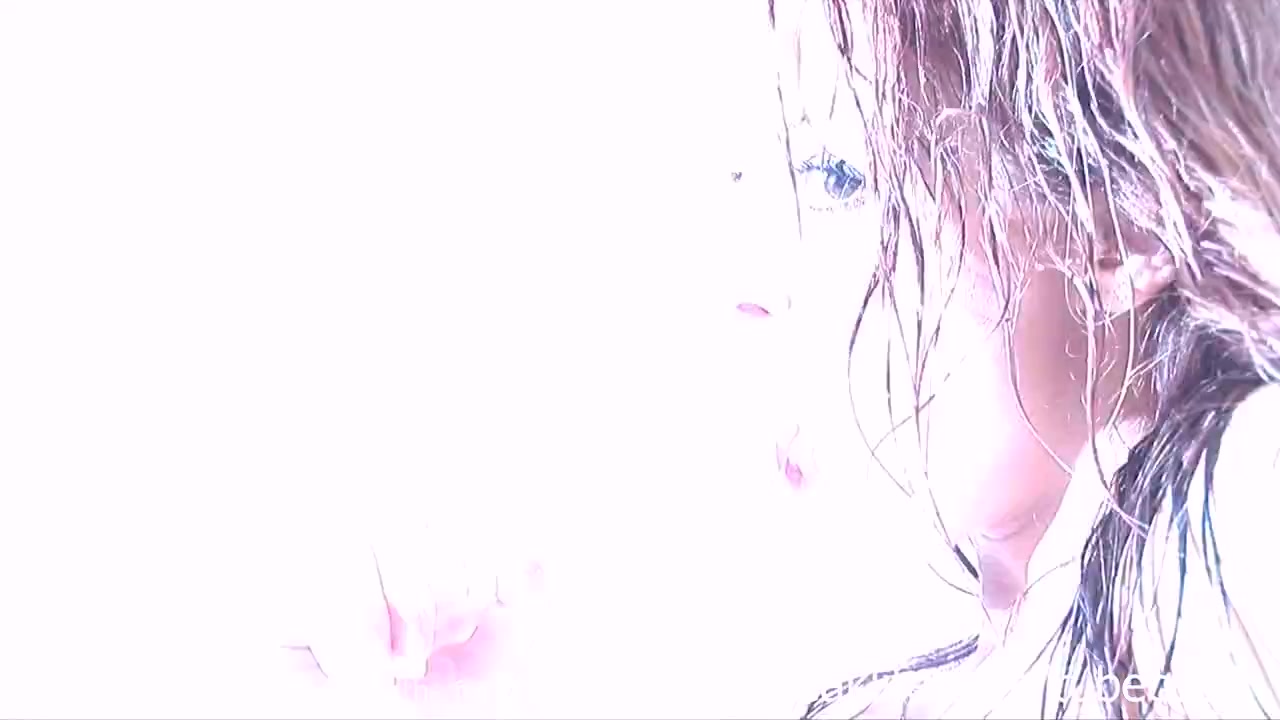 SpringBreakLife Video: Sexy Chick Masturbates With Glass