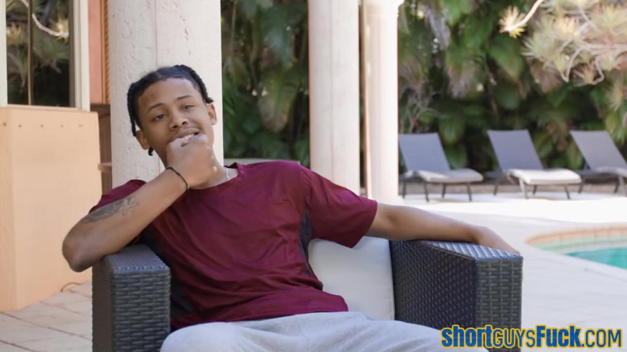 Short black dude fucks hairy 19yo bitch with his black dick