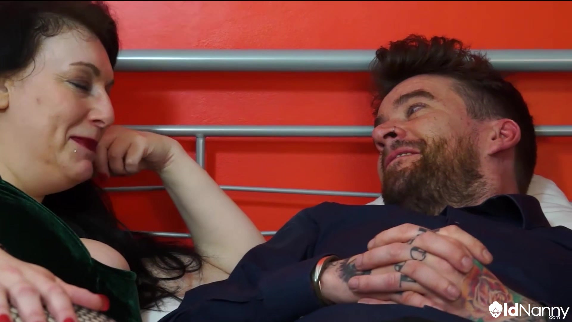 Busty Tattooed MILF In Hardcore Session With Luke - AGEDLOVE