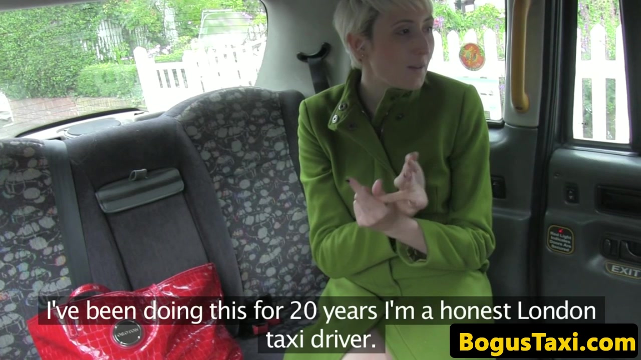 Taxi amateur taken for ride on cabbies cock