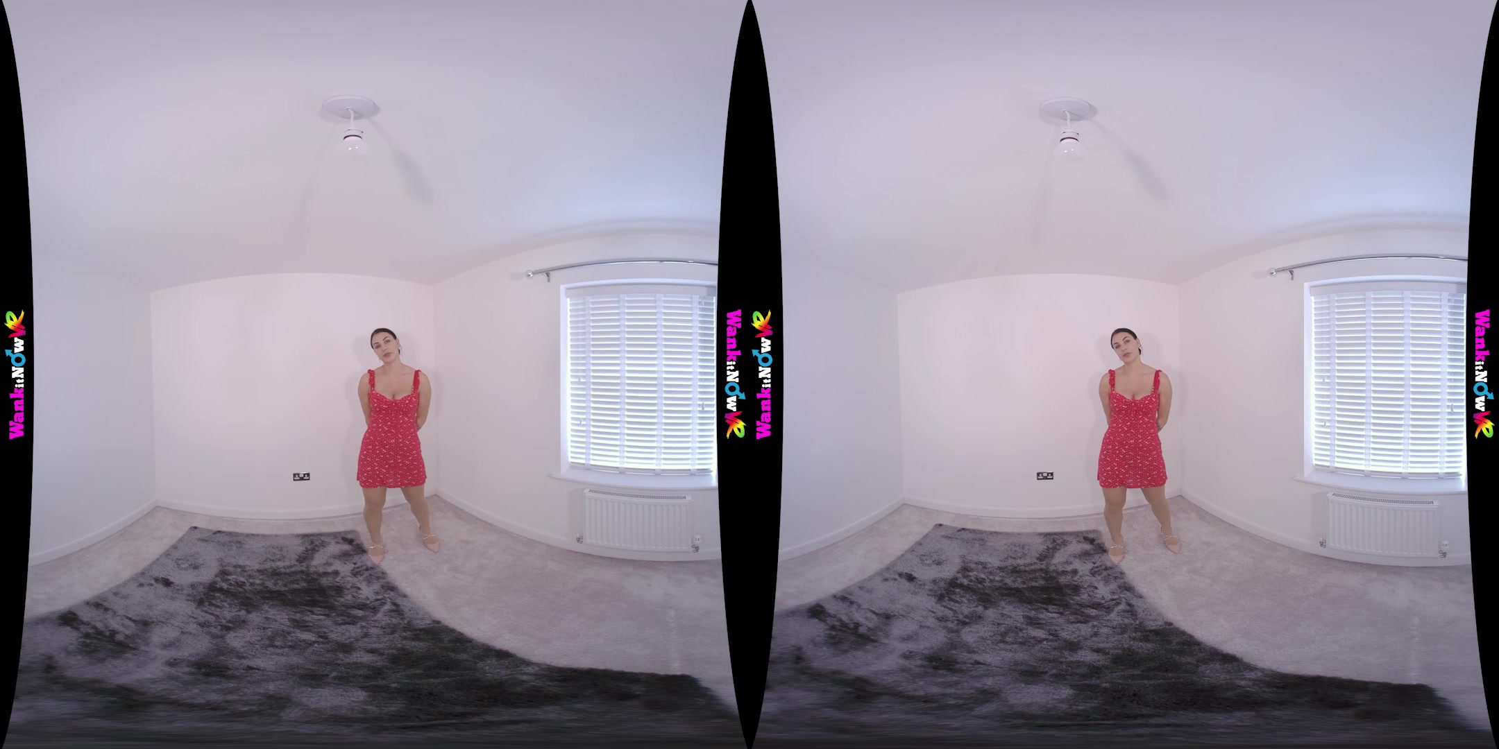 Tempting You featuring Roxy Mendez - WankitNowVR