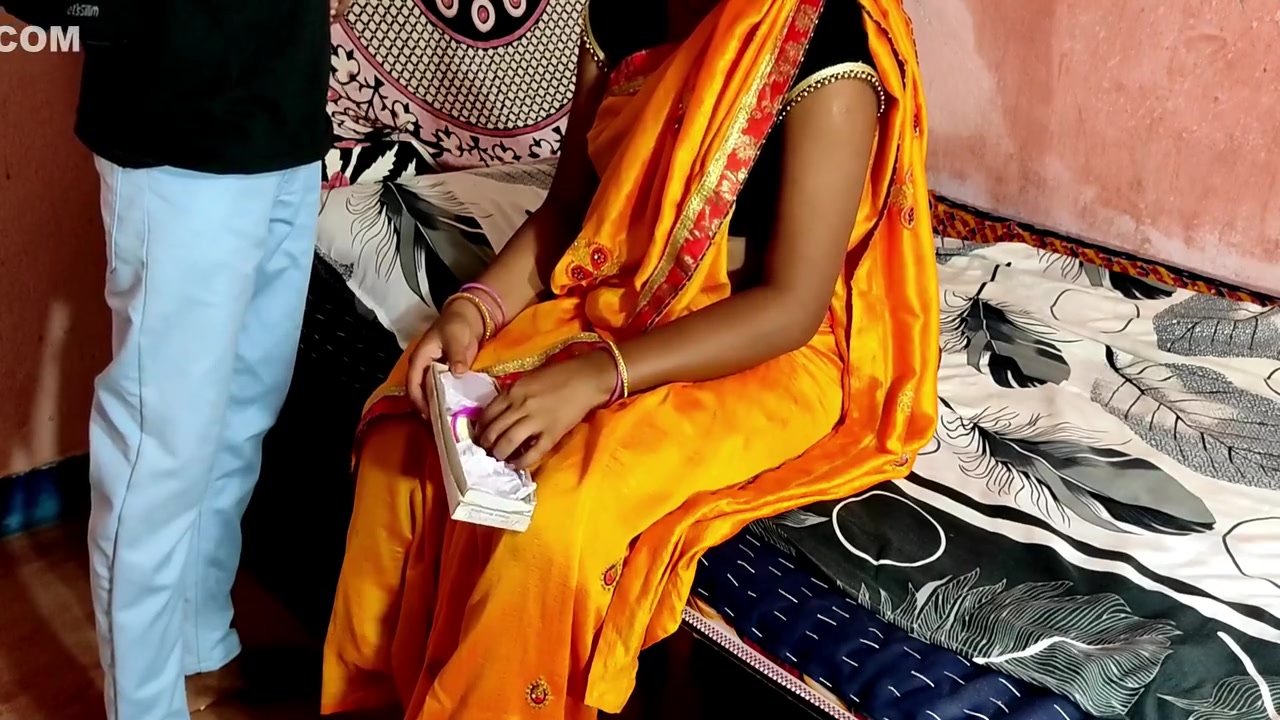 Desi Cute Bhabhi Had Sex With Hunk Devar While She Horny