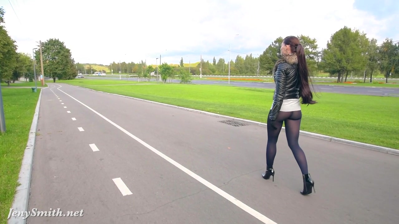 Jeny Smith pantyhose pretend to be leggings