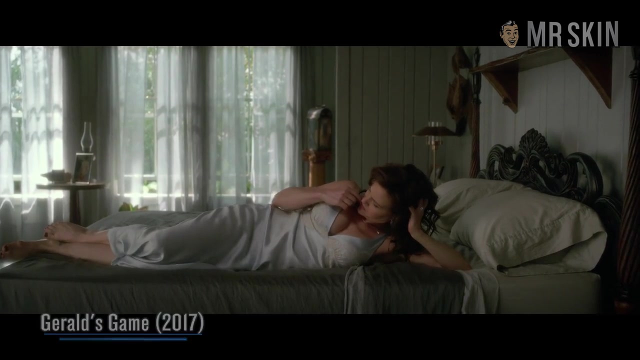 Best Of Carla Gugino - Mr.Skin
