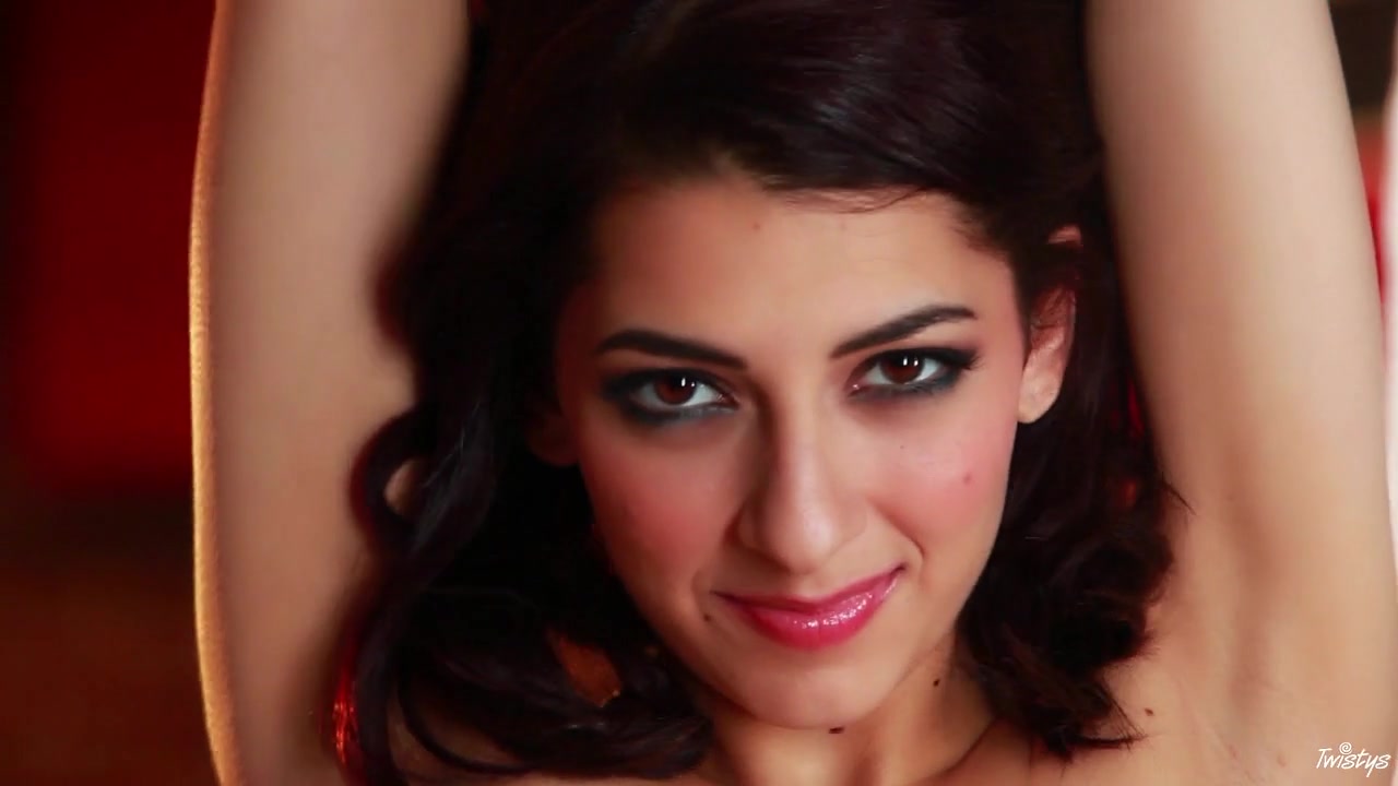 Lexi Bloom in Sexy Lexi - TwistysNetwork