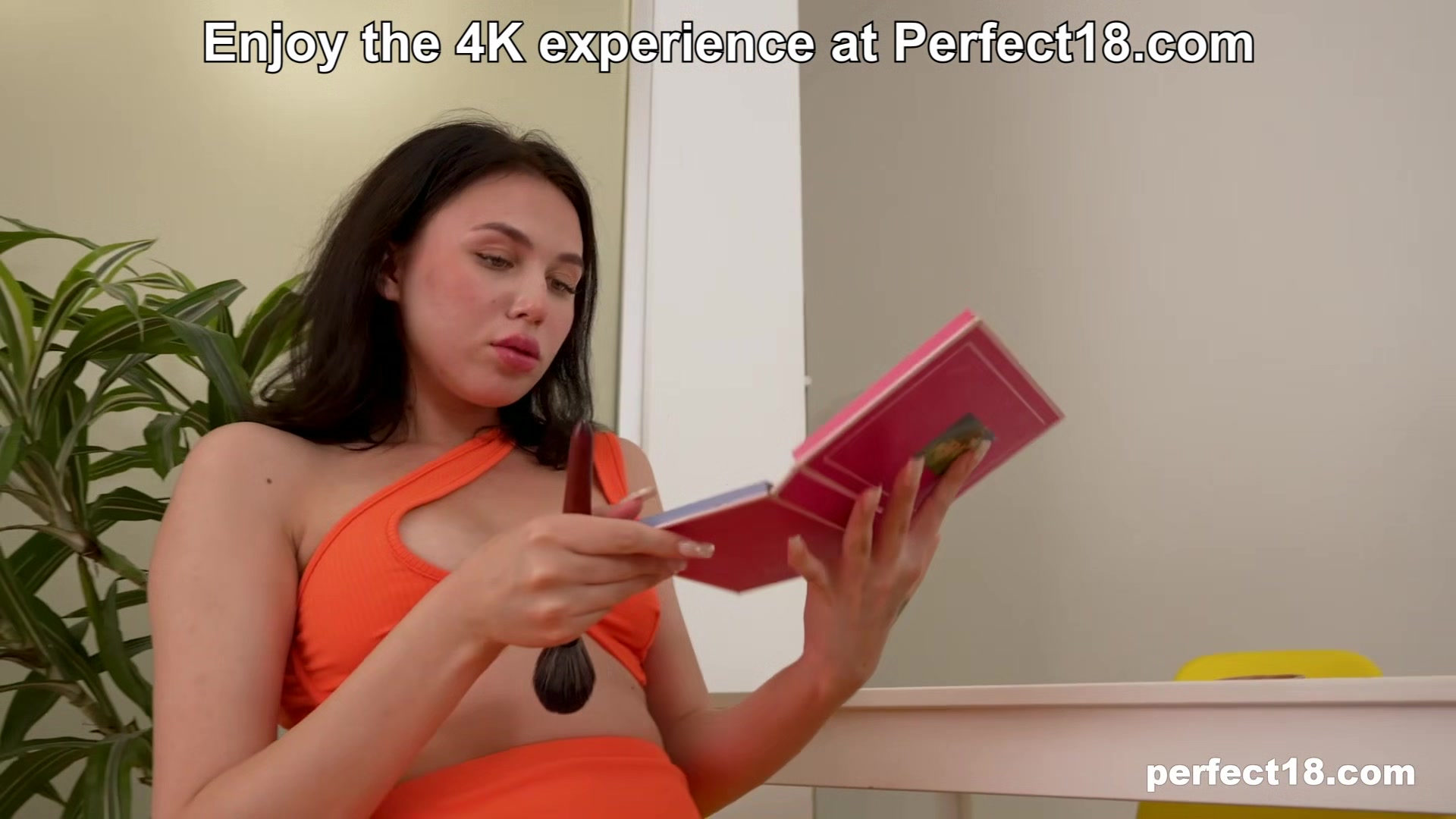Katy Zachry pampering her Tight Pussy for Perfect18