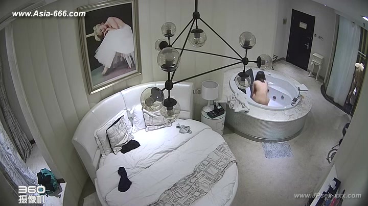 Hackers use the camera to remote monitoring of a lover's home life.264