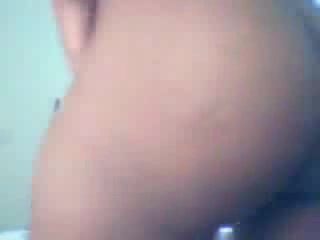 Adorable chick with carefully trimmed pussy dances on camera