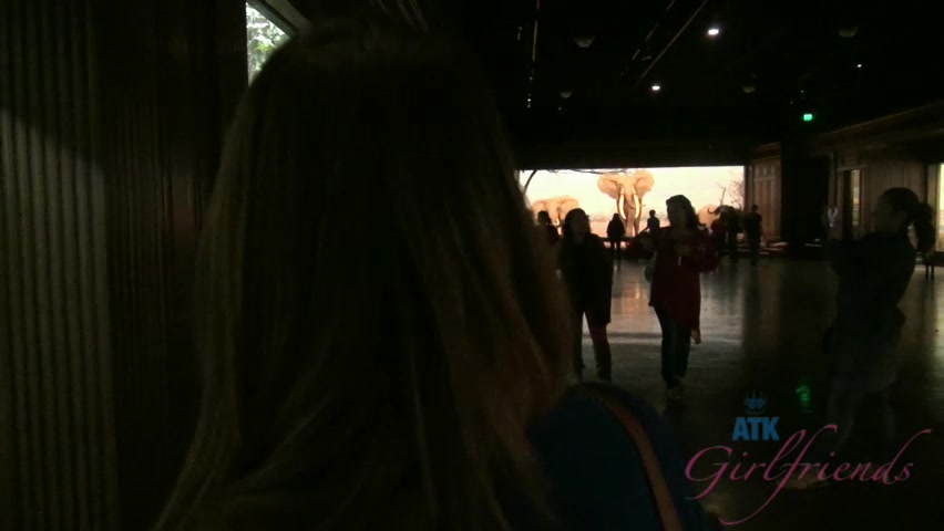 ATKGirlfriends video: virtual vacation with Pressley Carter