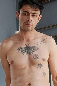 Dylan Sins