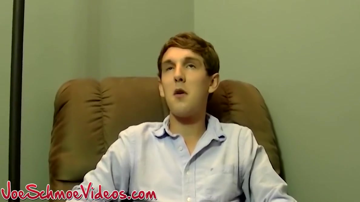Young Amateur Woody Receives Blowjob From Mature Man Joe