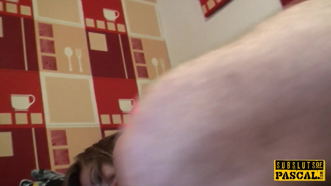 Mature British sub facefucked and analized