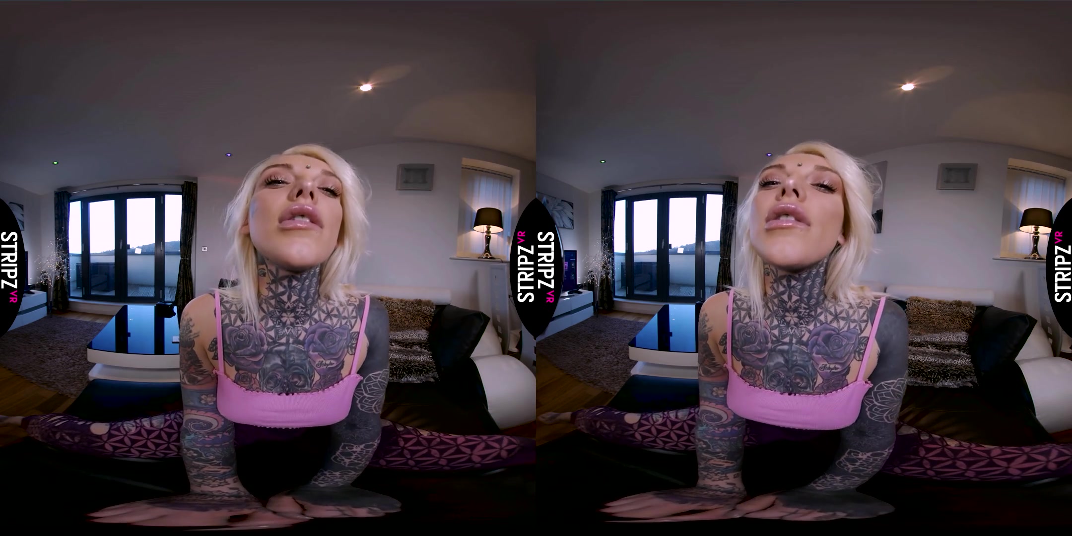 Lauren Brock in Eat Me - StripzVR