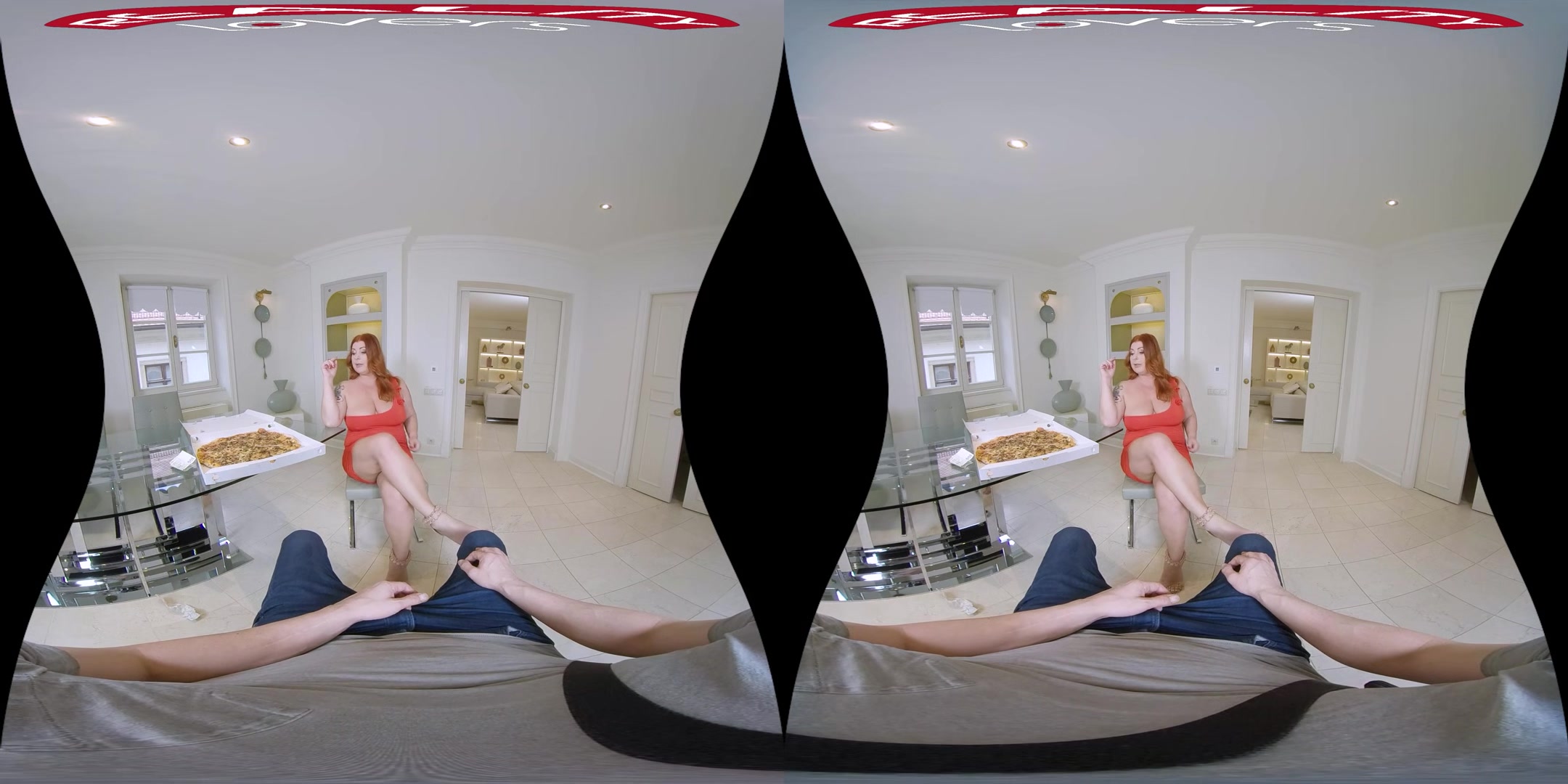 Mature Ass For Pizza Boy - RealityLovers
