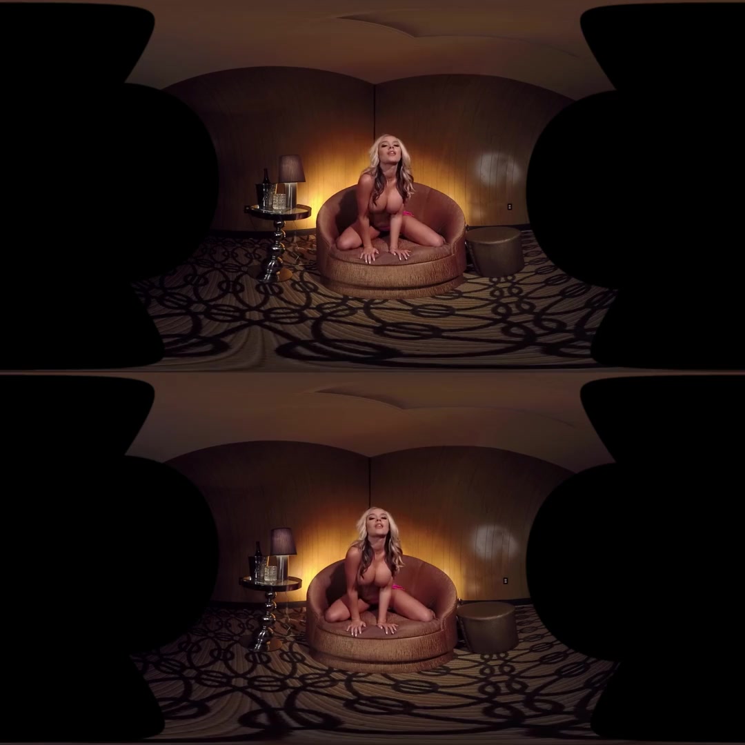 Alexis Monroe in Alexis Monroe - Private Dance 3D - Level 2 - VRClubz