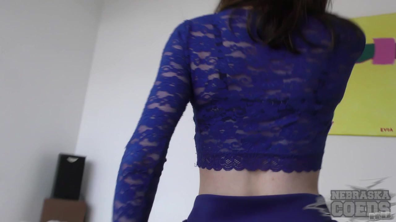 Striptease Hitachi Vibrator And Fingering Young Innocent 18yo Cacao