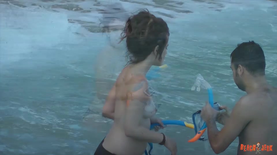 An evening snorkel - BeachJerk