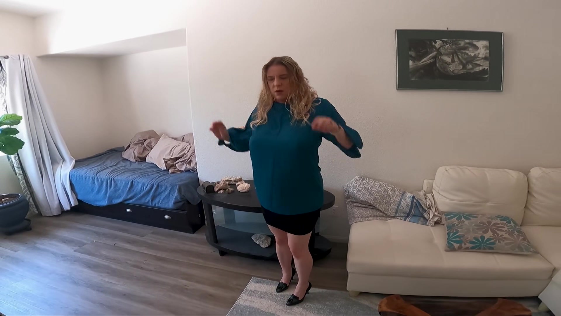 Stepmom lost the bet and pays with pussy and ass