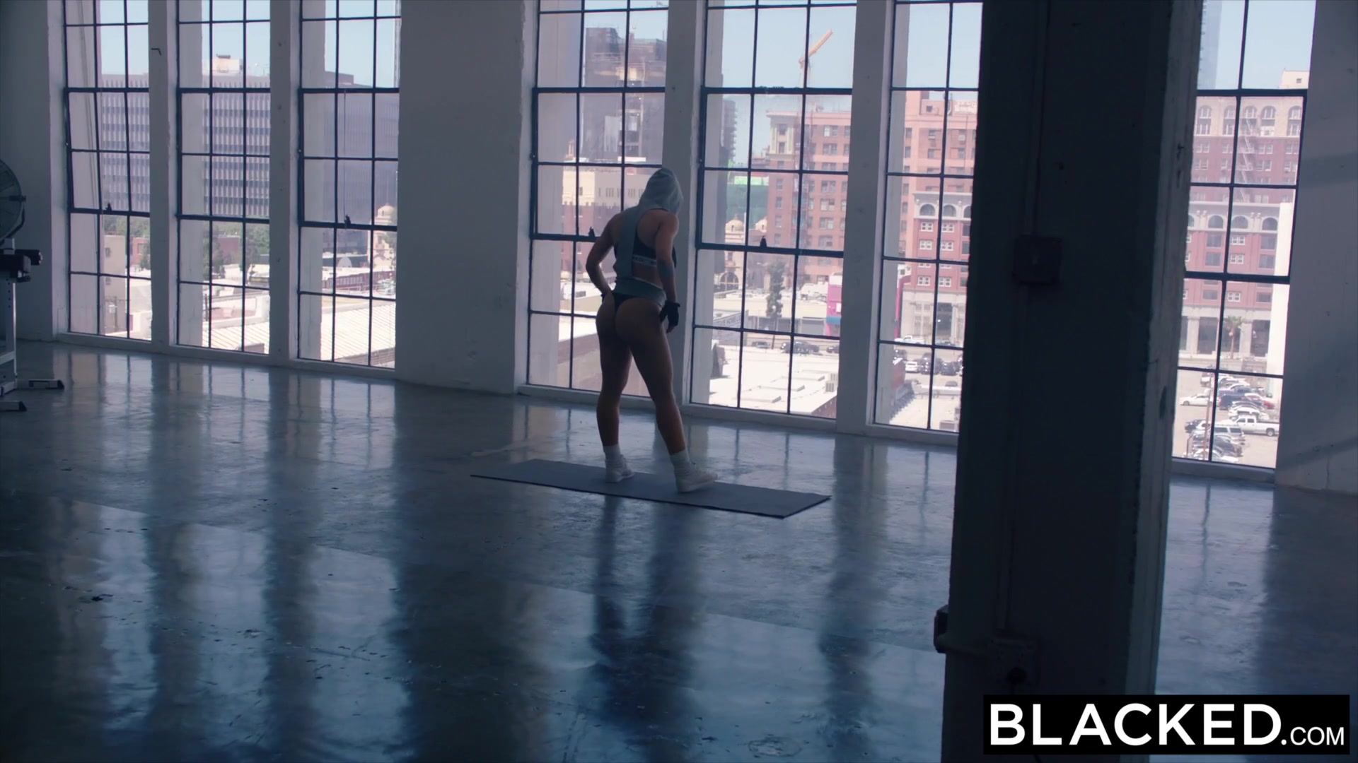 BLACKED Nicole Anistons UNFORGETTABLE 1ST IR