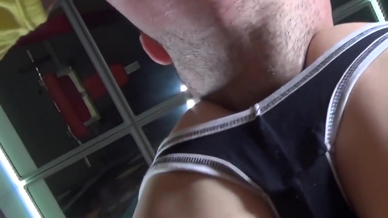 Young Asian Boss At The Feet Of A Bodybuilder Master With Dimitri Venum