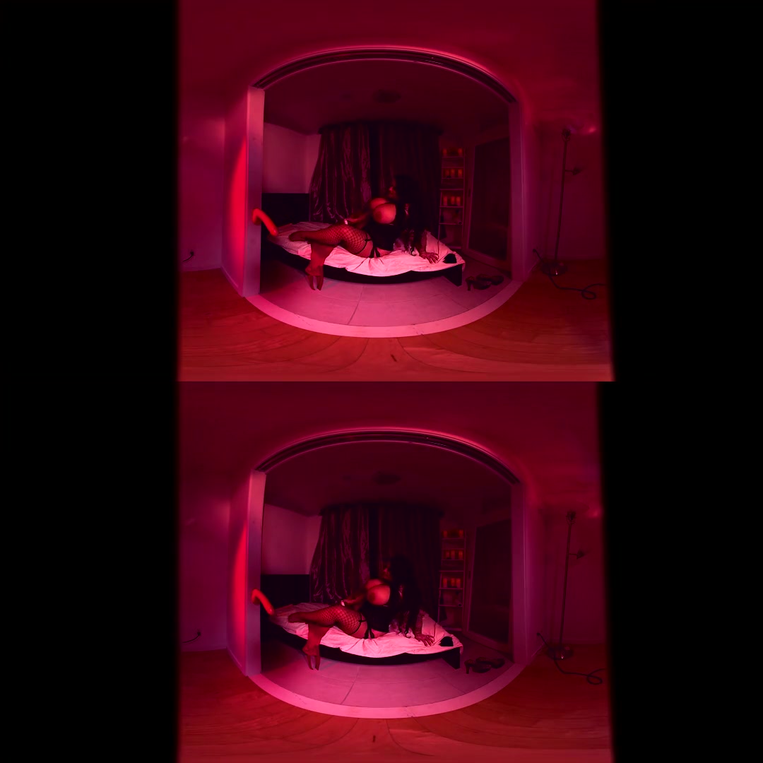 Samantha Mack in Red Light Special 1 - HoloGirlsVR