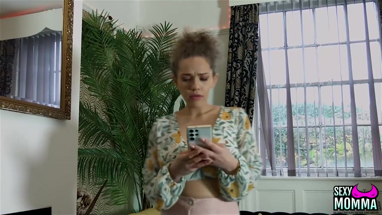 Step-mom April Cheers Sasha Right Up