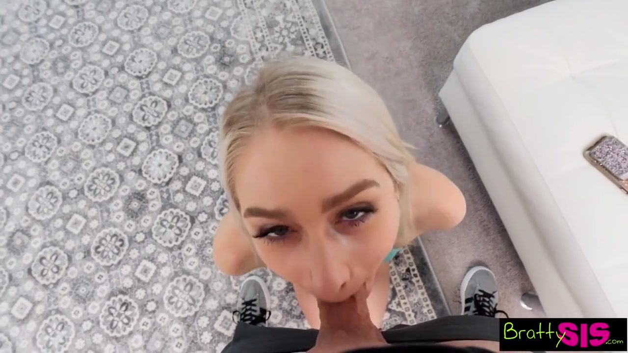 Promised Her Stepbro That She Would Make Him Cum With Scarlett Hampton