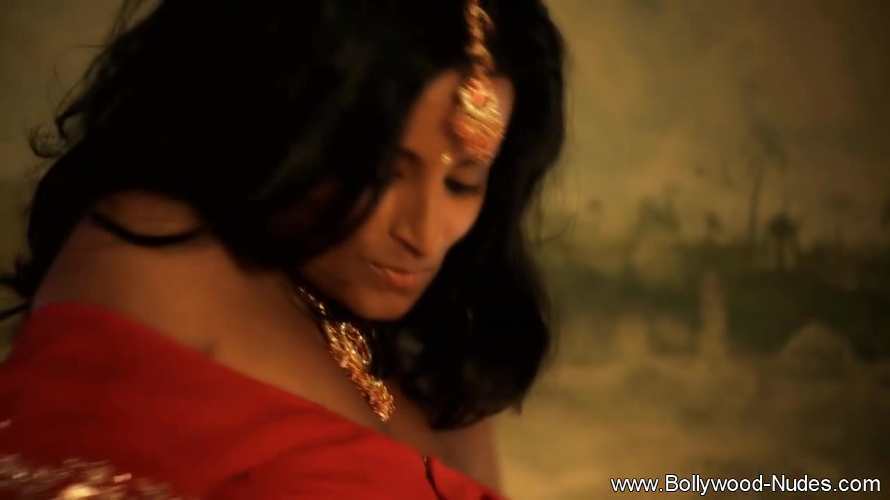 Oriental Erotic Lifestyle On Display From A Bollywood