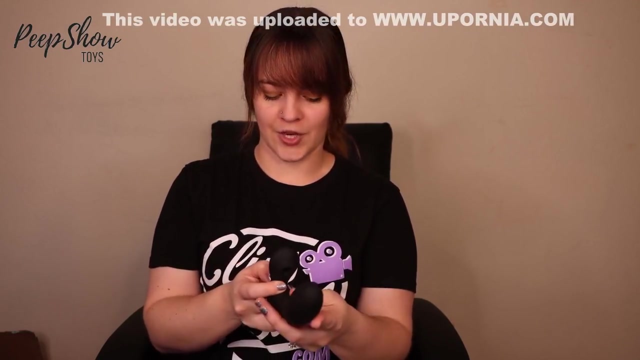 Toy Review - Beso G Dual Stimulating Vibrator With Clitoral Suction & Moving Point
