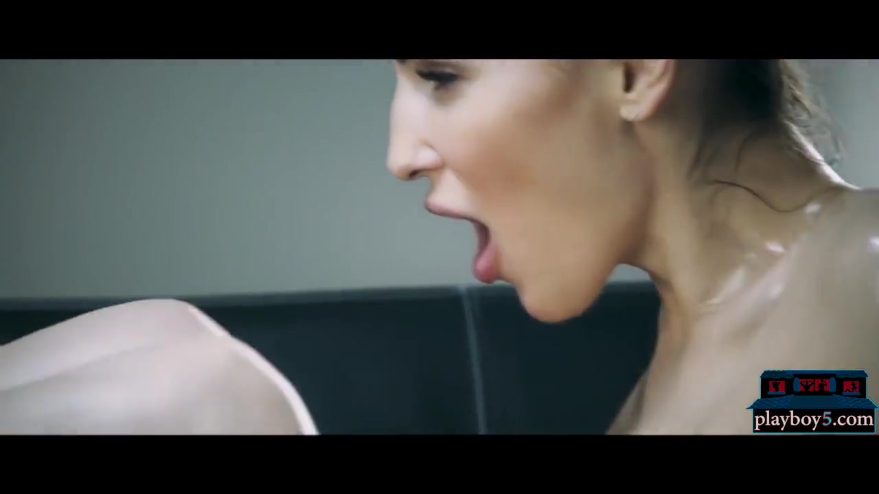 Amazing Lesbian Sex With A Colombian And A Russian