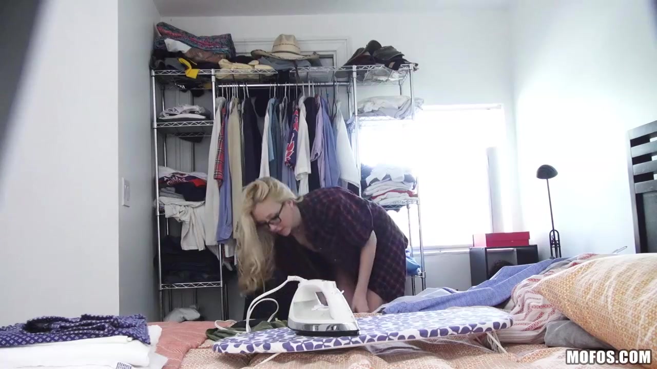 Horny girl caught on cam