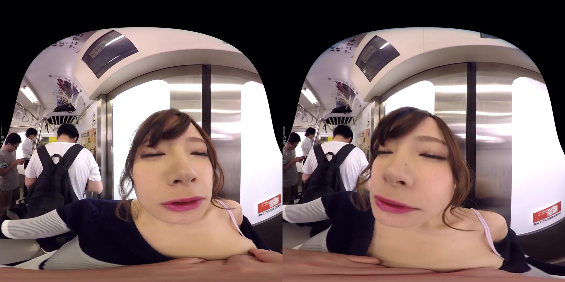 Super-Realistic Train - Asian teen 18+ Public Sex Blowjob