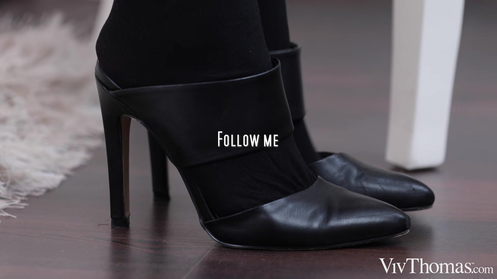 Follow Me - Jessica Portman & Vicky Love - VivThomas