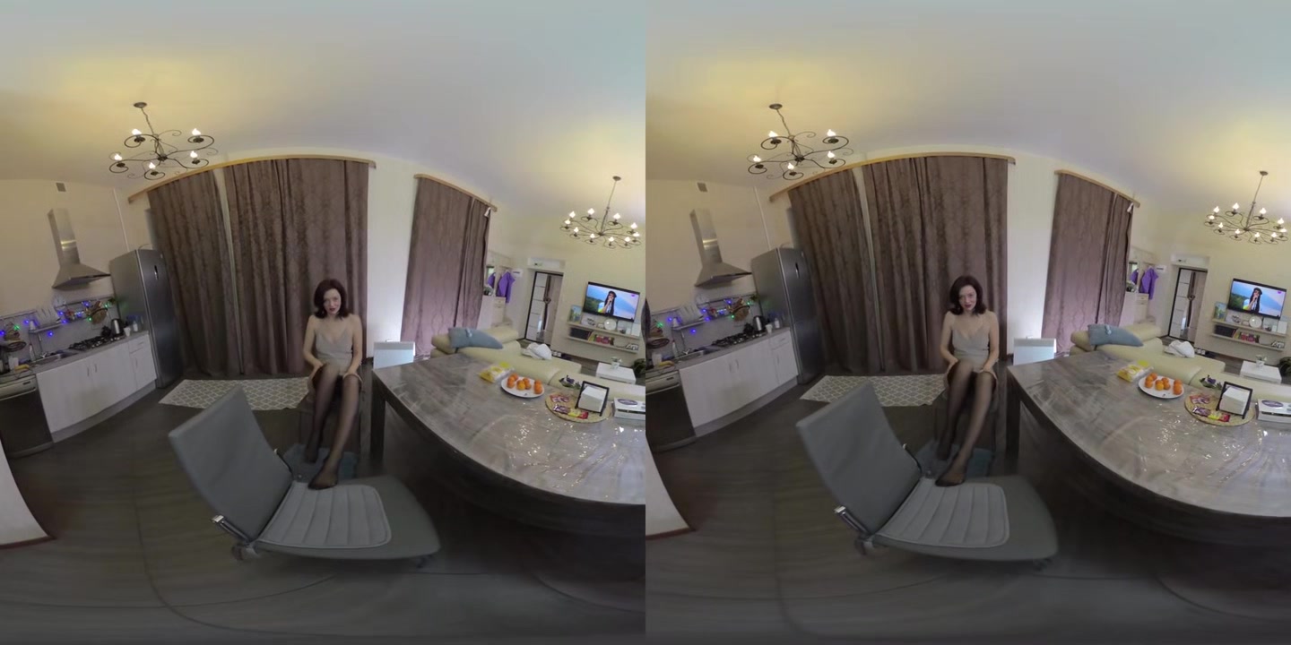 Hot Mature Stefania Masturbates (3 Scenes) - VRmodels