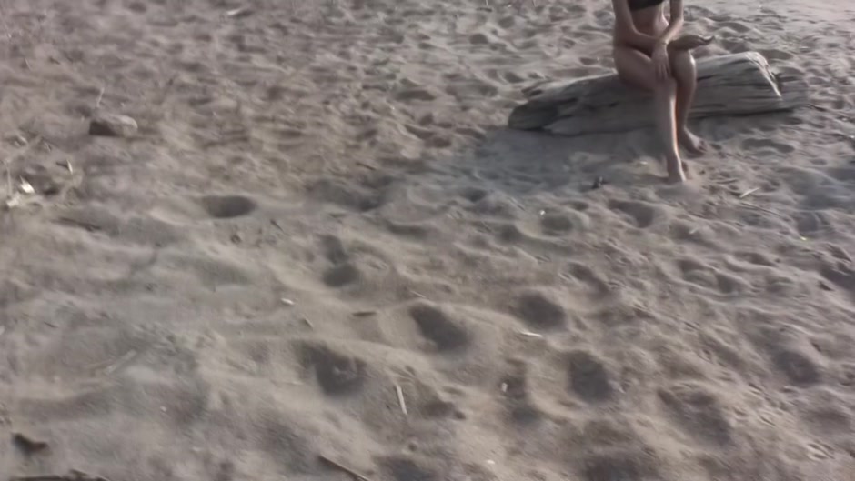 Dasi West in naughty amateur couple making love in beach porn