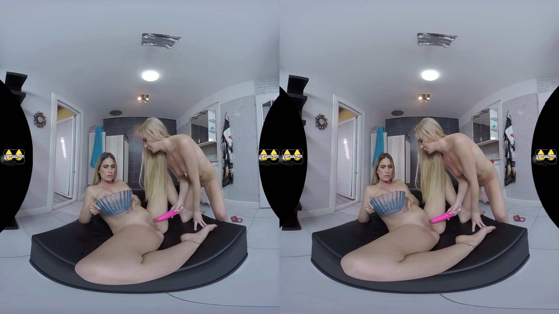 Blondes In The Bathroom - VirtualPee