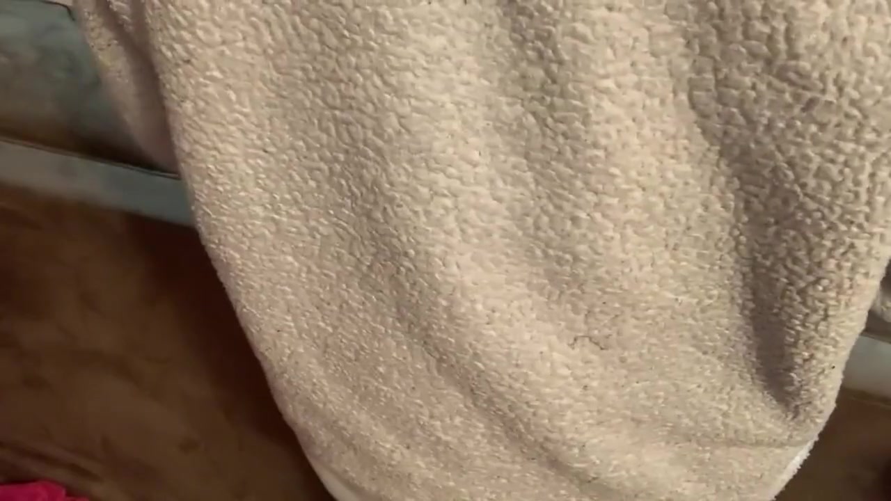 Leg Shaking Anal
