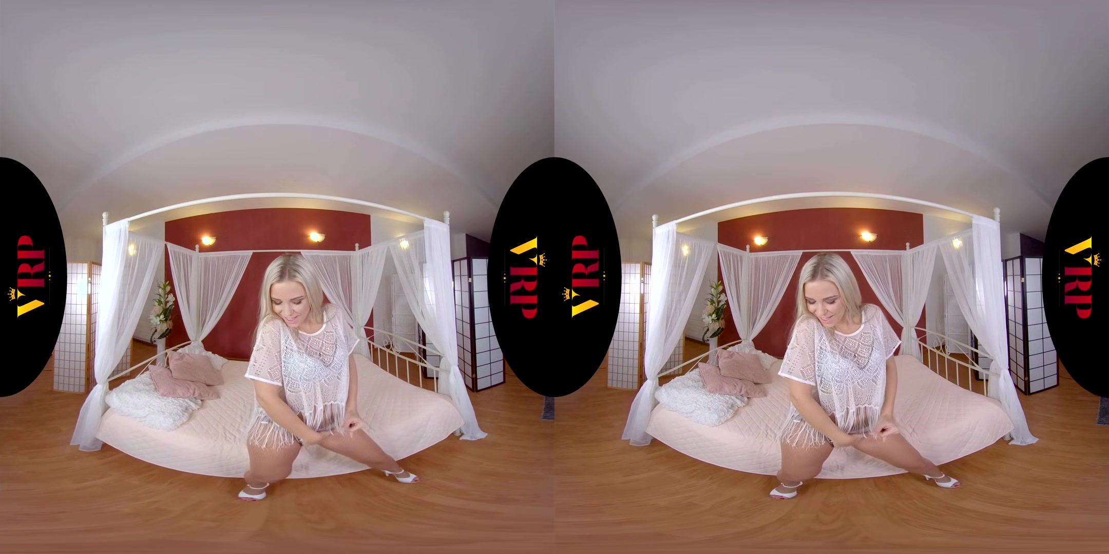 Do It Yourself - Blonde Babe Solo Masturbation High Definition Vr