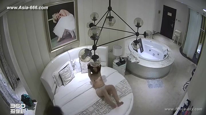 Hackers use the camera to remote monitoring of a lover's home life.264