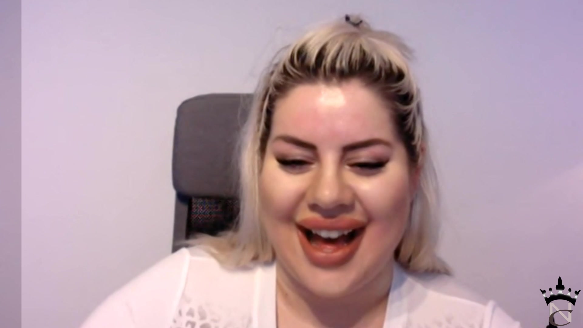 Live Show 2 - Sex Movies Featuring Natasha Crown