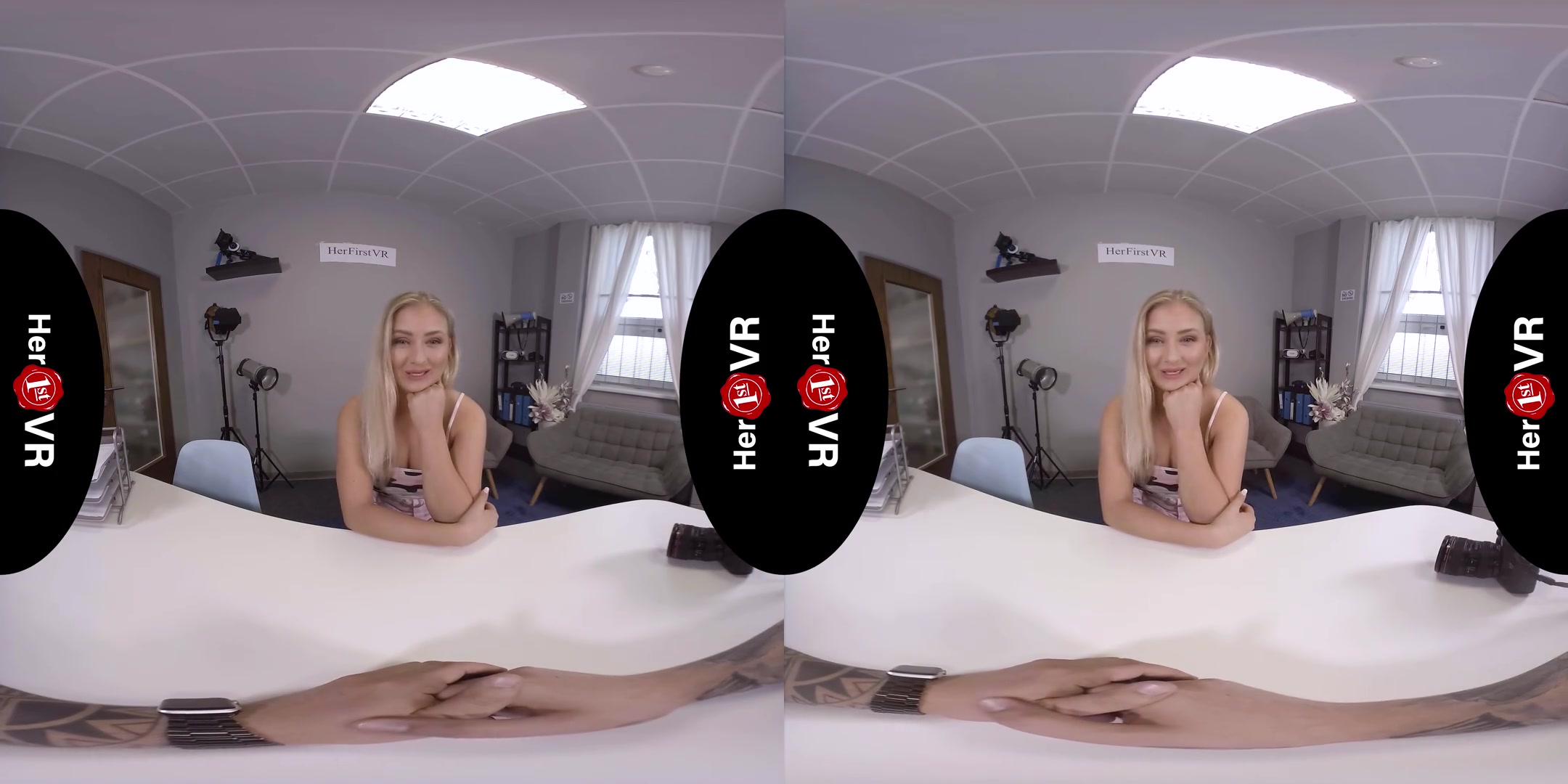 Cayla Lyons - VR Casting; Blonde Amateur First Timer