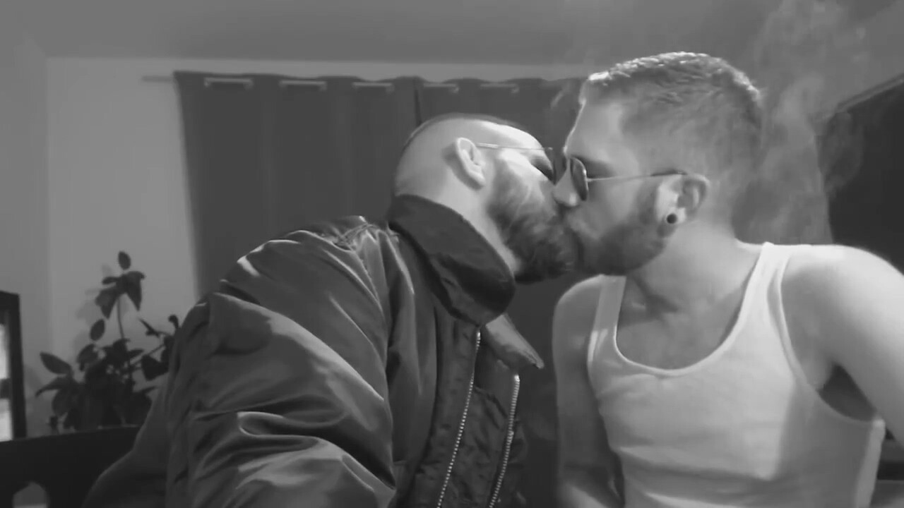 German proll smoke kissing