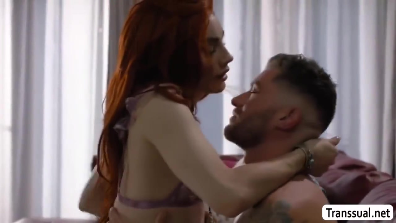 Horny Ladyboy Barebacked By New Boyfriend