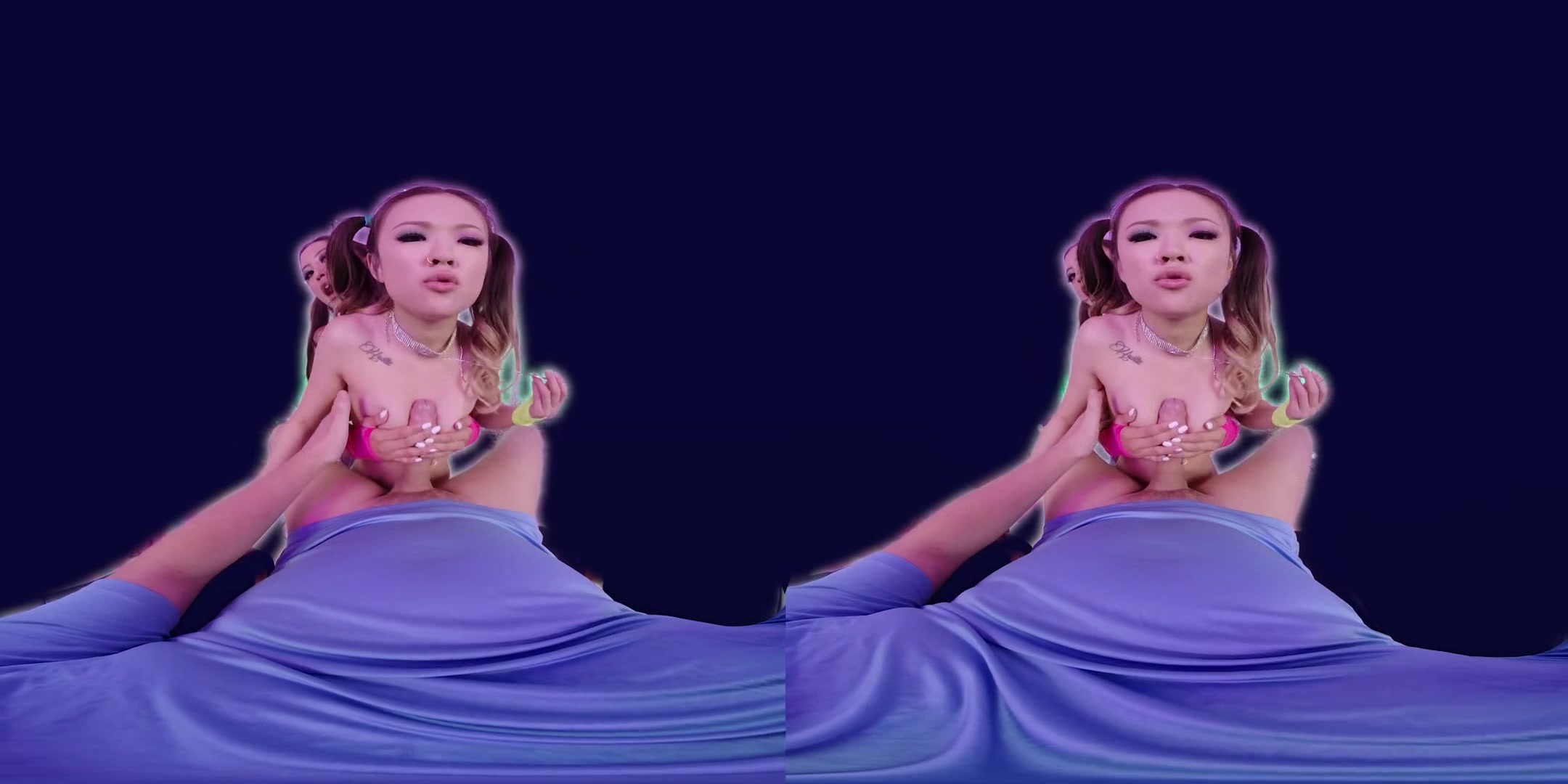 Tiny Asian Sloppy Sucking Slobber Monsters Alexia And Lulu [Passthrough]