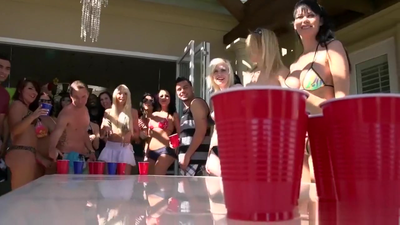 Spring break orgy party - Brazzers
