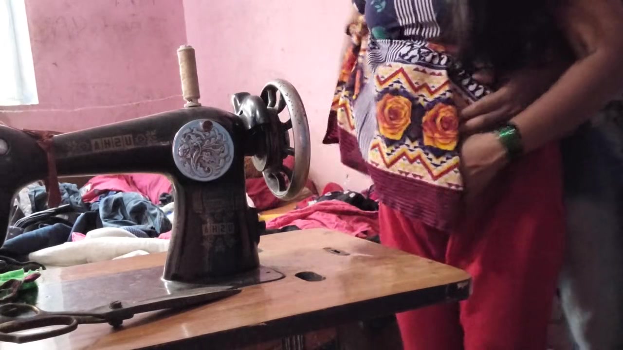 Indian Girl Enjoys Fucking in the Sewing Atelier xlx