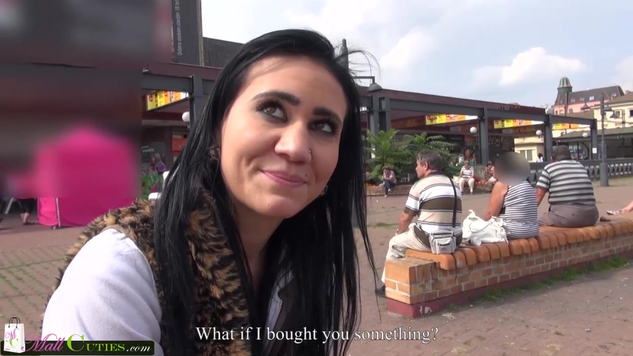 MallCuties - Two amateur girls have sex in public - czech girls
